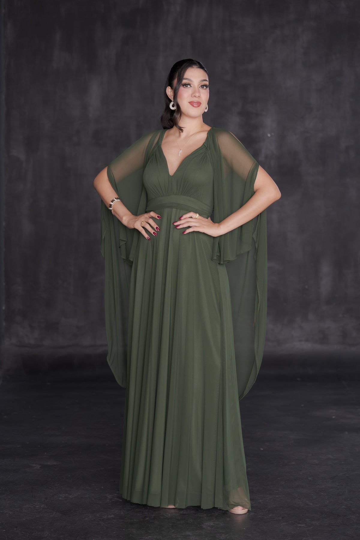 Vestido Largo de Gala Mesh Con Capa
