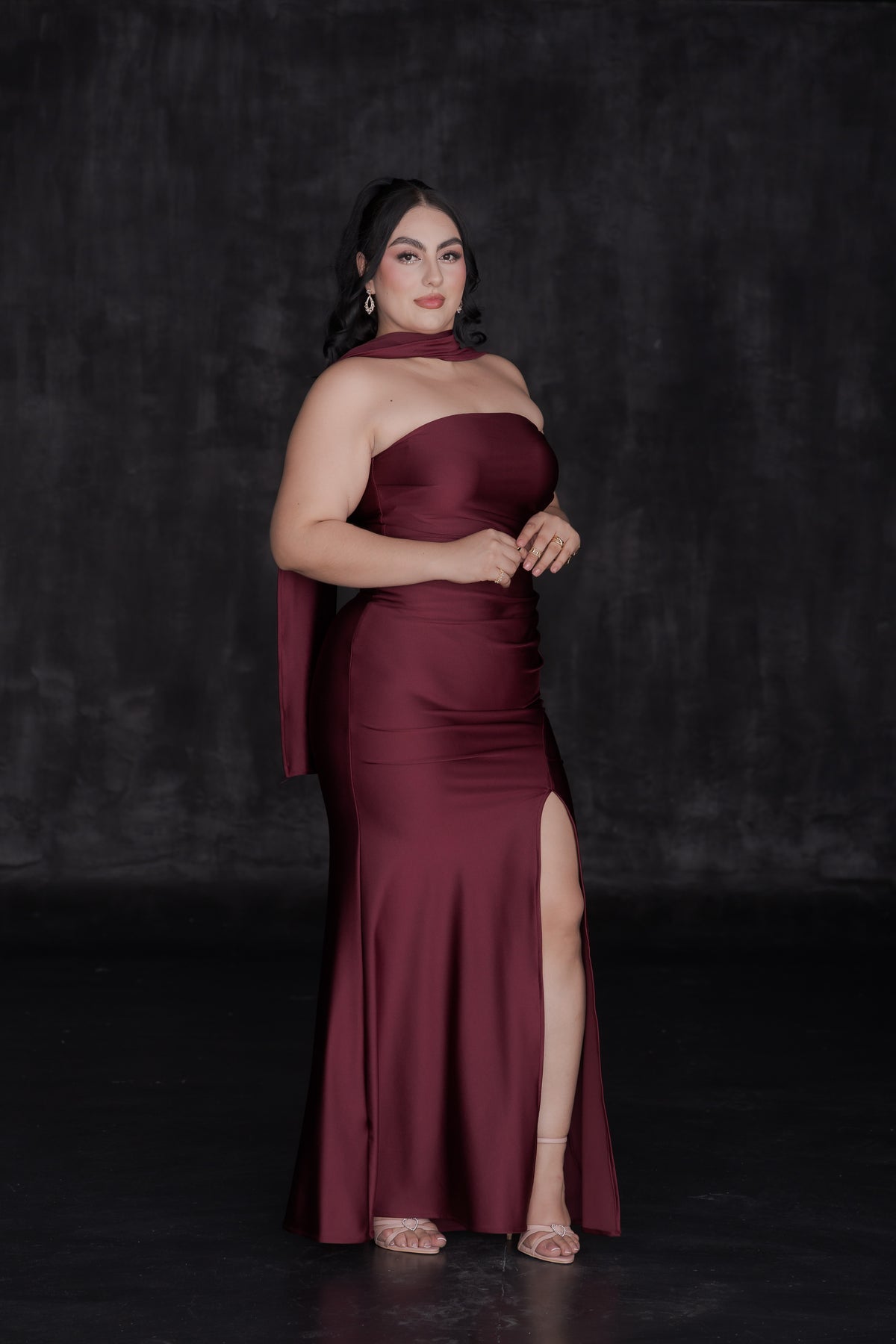 Vestido Largo Strapless de Gala con Mascada